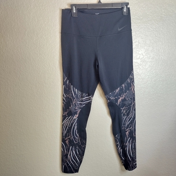 Nike Power Hyper Tight Fit Tights Black Flutter Print Sz L - Picture 2 of 8
